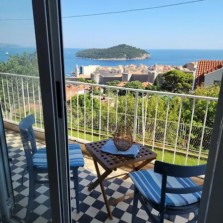 Sea And Old City View Apartment Dubrovnik Exterior photo
